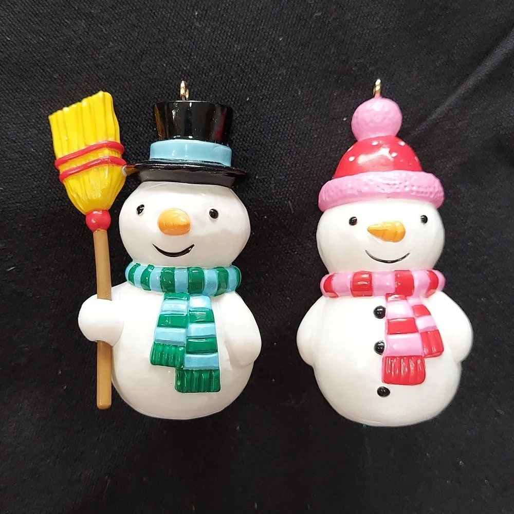 * Hallmark Keepsake 2018 Salt and Pepper Snowmen Christmas Ornaments, Like New